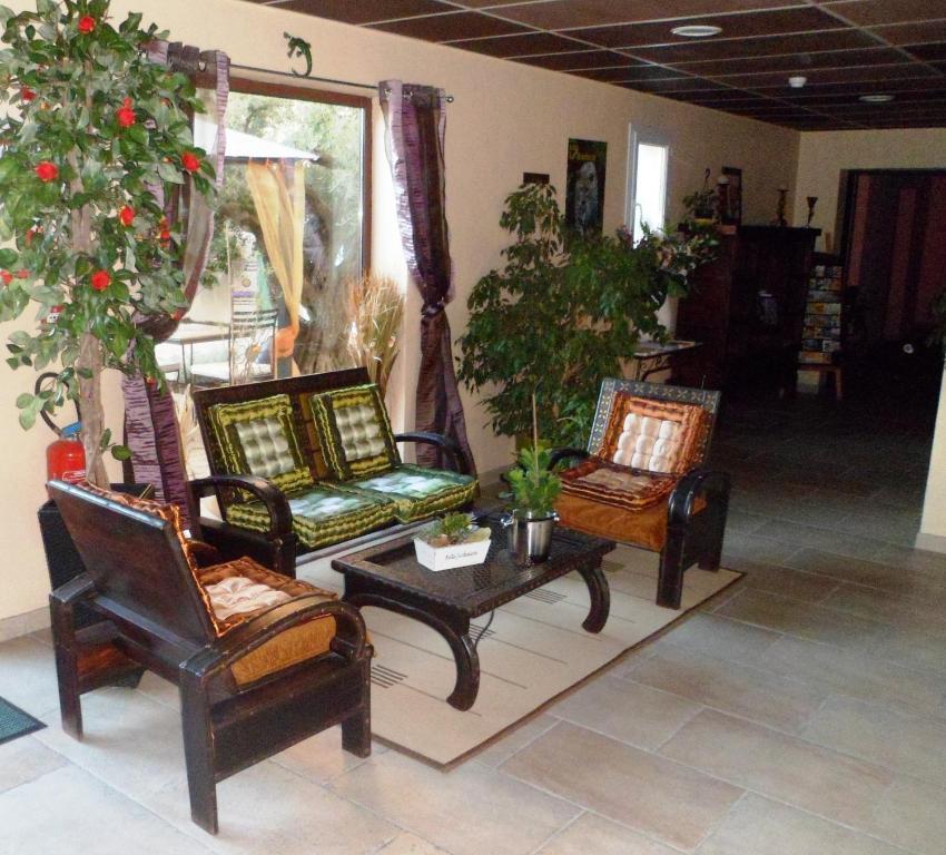 The Originals City, Hotel Le Village Provencal, Aix-En-Provence Nord Pertuis Luaran gambar